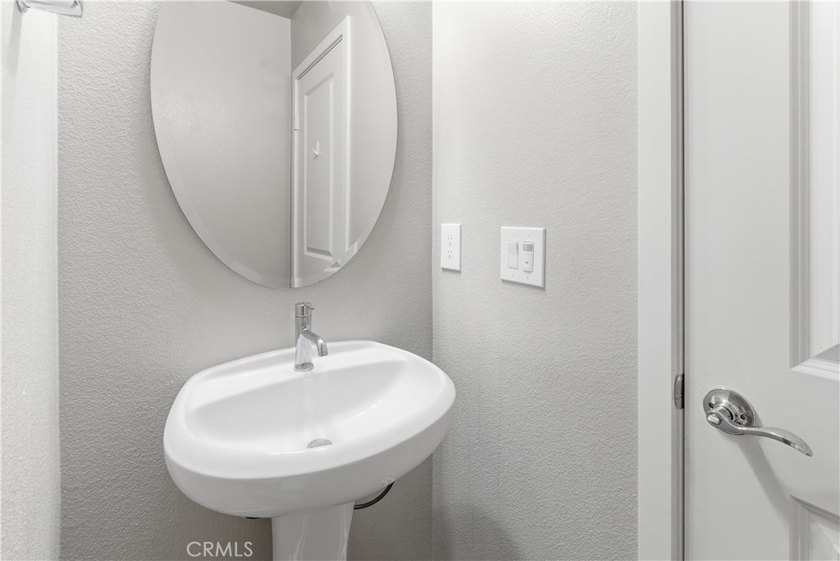 Welcome to one of the most private and desirable corner-unit - photo 43