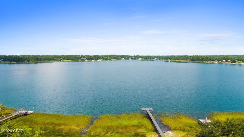 Wake up to breathtaking lake views and spend your evenings - photo 3