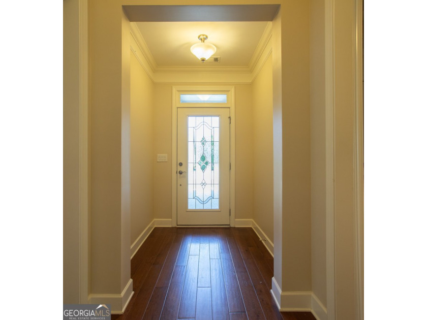 Discover easy living in this beautifully designed, freshly - photo 2