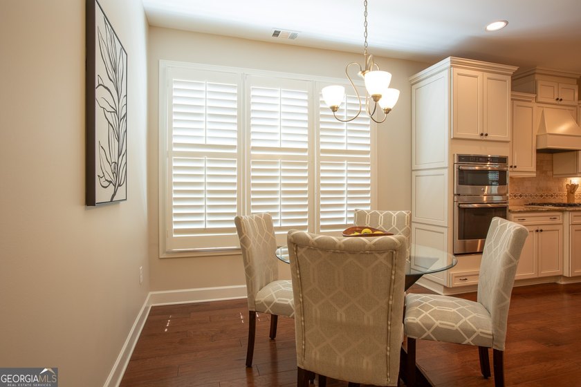 Discover easy living in this beautifully designed, freshly - photo 6