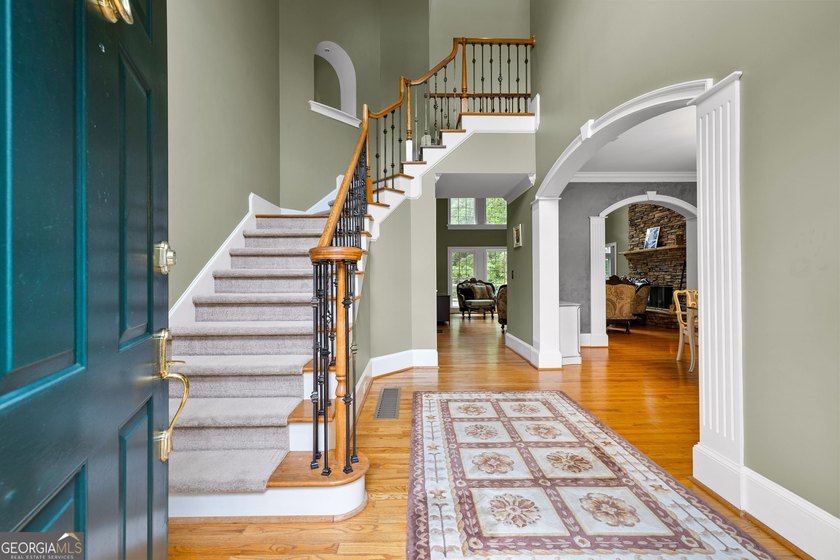 Executive home located in the sought-after Kedron Hills - photo 6