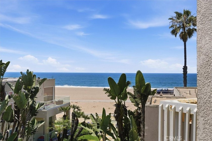 Experience a refined, low-maintenance beach lifestyle at - photo 30