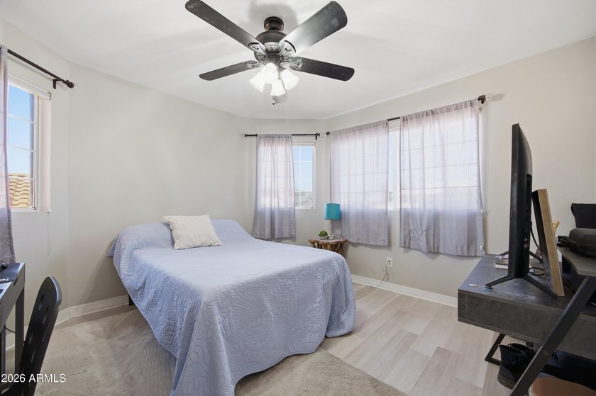 With extensive updates and an unbeatable location in The Islands - photo 46