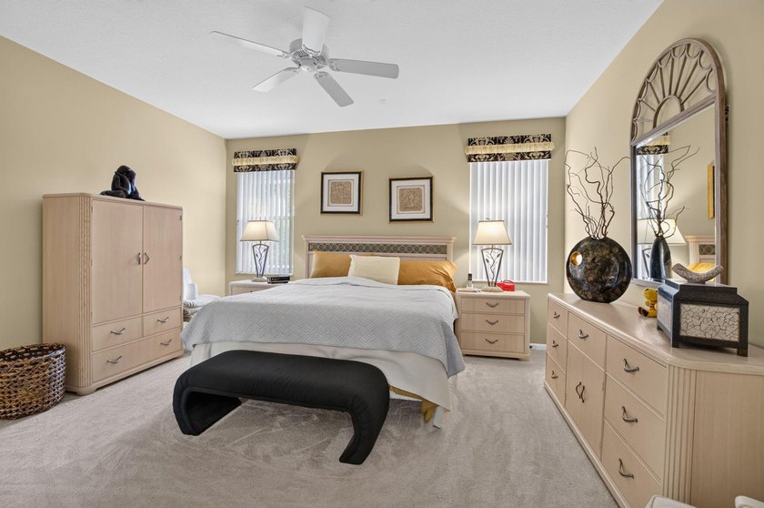 Welcome to effortless Florida living in sought-after - photo 31