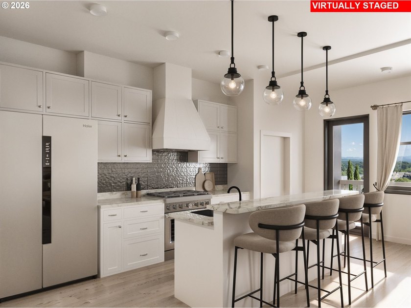 This is the brand new double-suite 2 bedroom+den+deck you've - photo 31