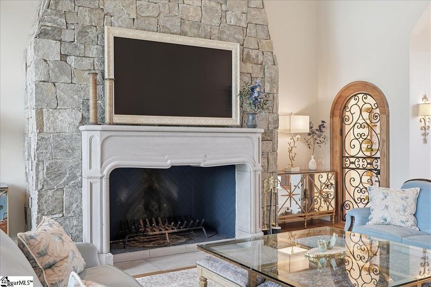 Located in one of the most sought after areas in the Reserve at - photo 6