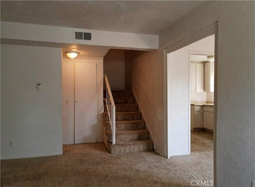 Welcome to this South Bay townhome located in the - photo 5