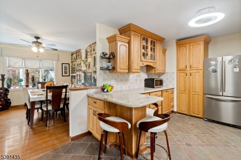Step into your own slice of paradise on Lake Hopatcong! This - photo 6