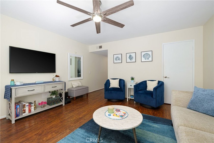 Superior location, close to Huntington Harbor, shopping, schools - photo 6