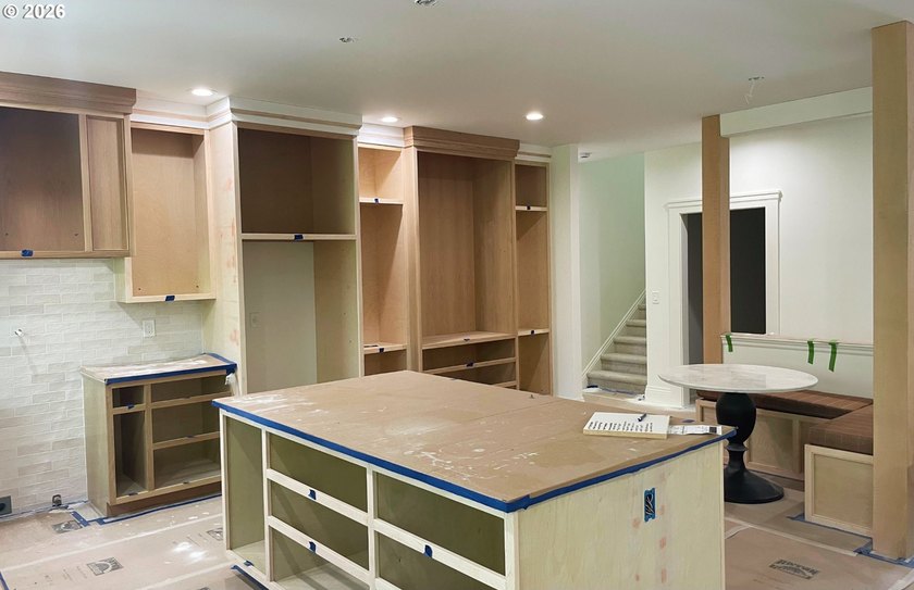 Designed and built by master carpenter Brian Lacouture and - photo 12