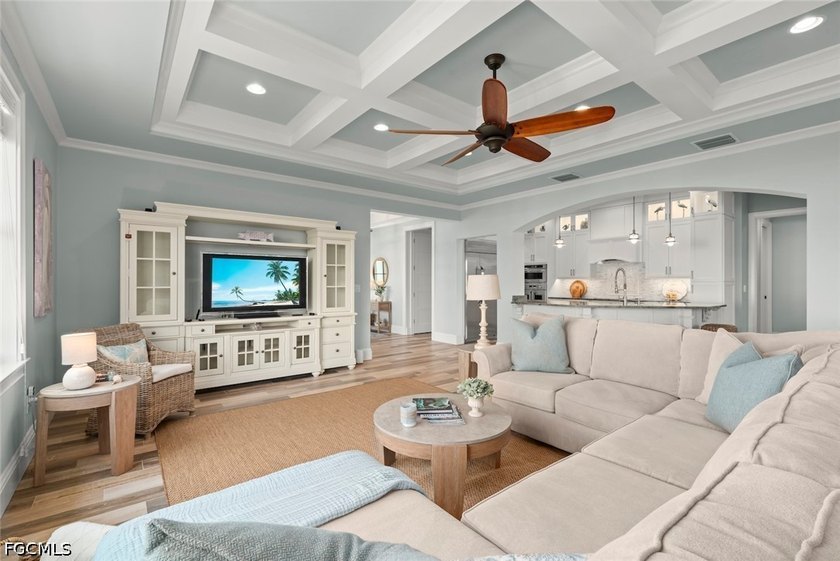 Perfectly positioned on Sanibel Island's coveted east end, just - photo 14