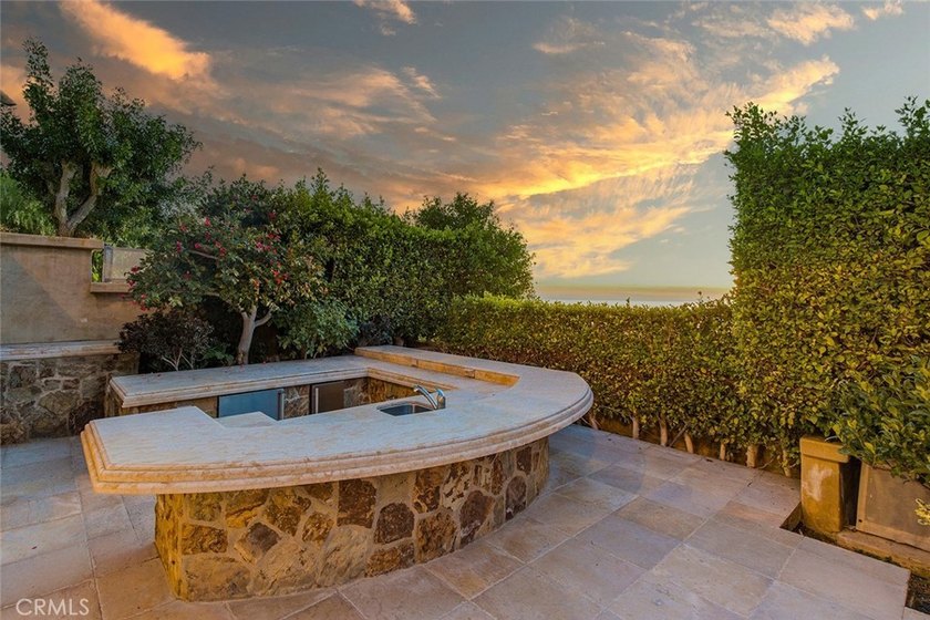 Experience refined coastal living with this exceptional 12-month - photo 23