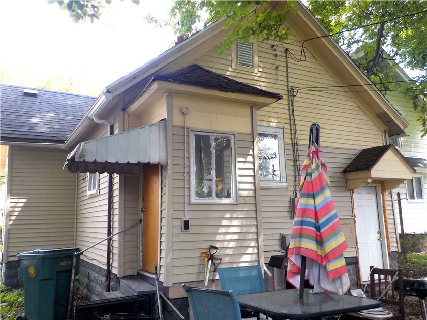 Welcome to this investment opportunity in the City of Rochester - photo 3