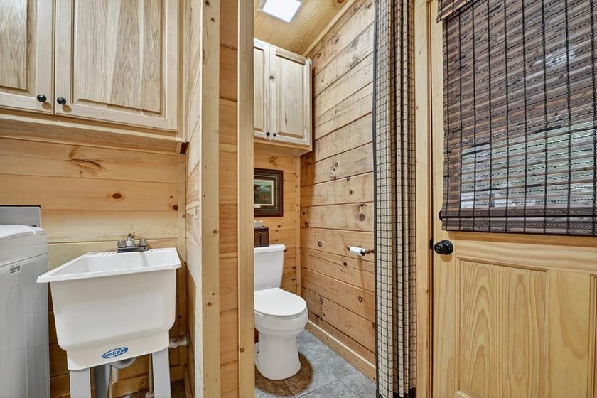 Escape to serenity on your own secluded creek haven in the North - photo 24