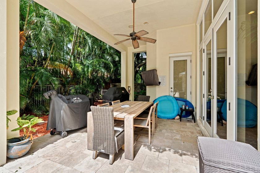 Steps from the beach, near Atlantic Avenue, this casually - photo 48