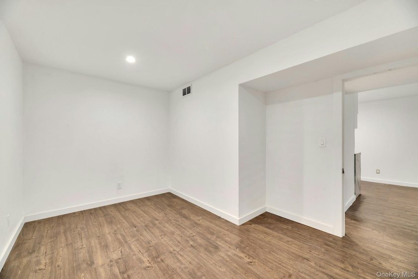 Nestled in the highly sought-after Tiana Shores enclave of - photo 31