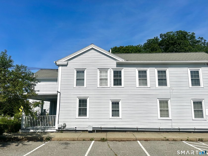 Lovely restored office building for sale in MVC Zone - Mixed Use - photo 3