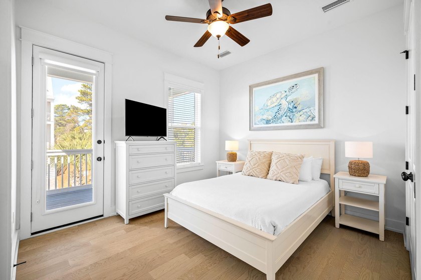 Sleeping up to 10 guests, 62 Charming Way offers two bedrooms - photo 17