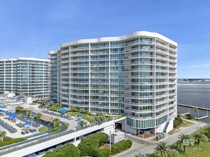 Experience luxury coastal living in this beautifully furnished - photo 38