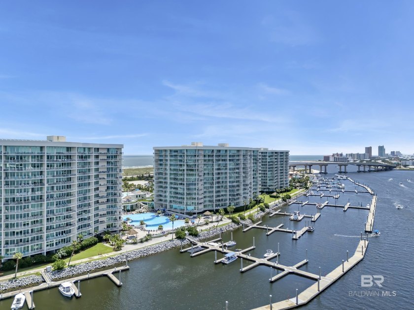 Experience luxury coastal living in this beautifully furnished - photo 46