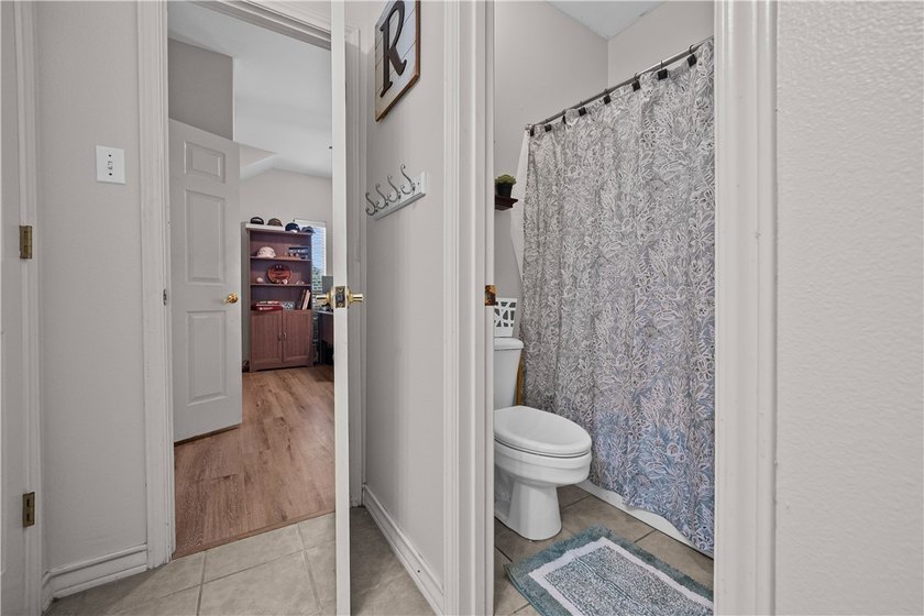 Welcome to 336 Lema Drive in the desirable Northshore - photo 25