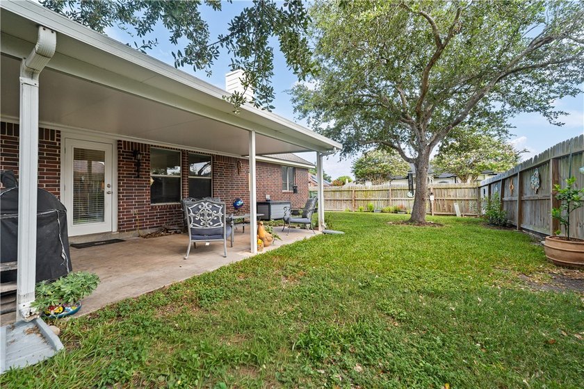 Welcome to 336 Lema Drive in the desirable Northshore - photo 27