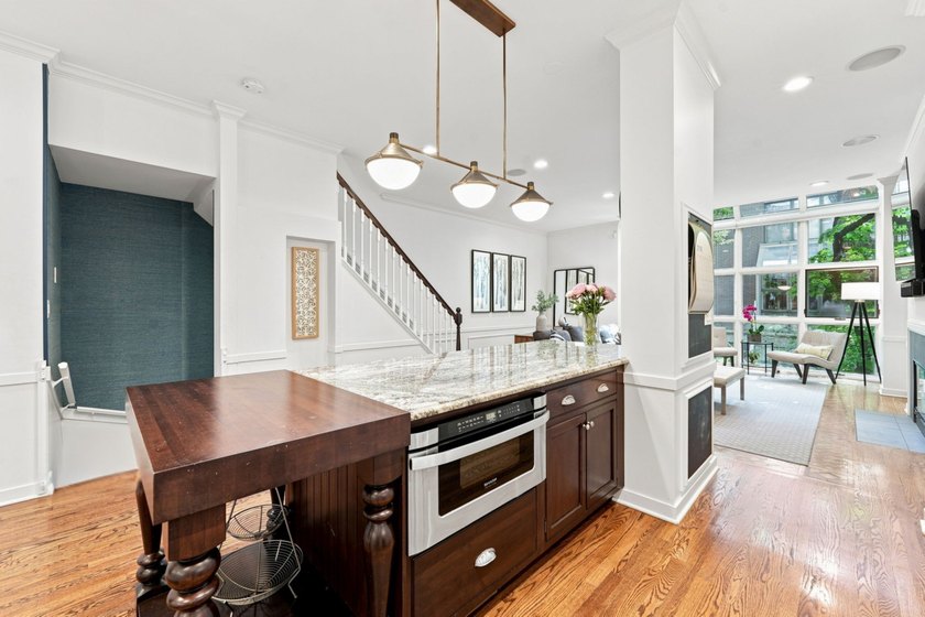 107 W DELAWARE Place F - photo 7