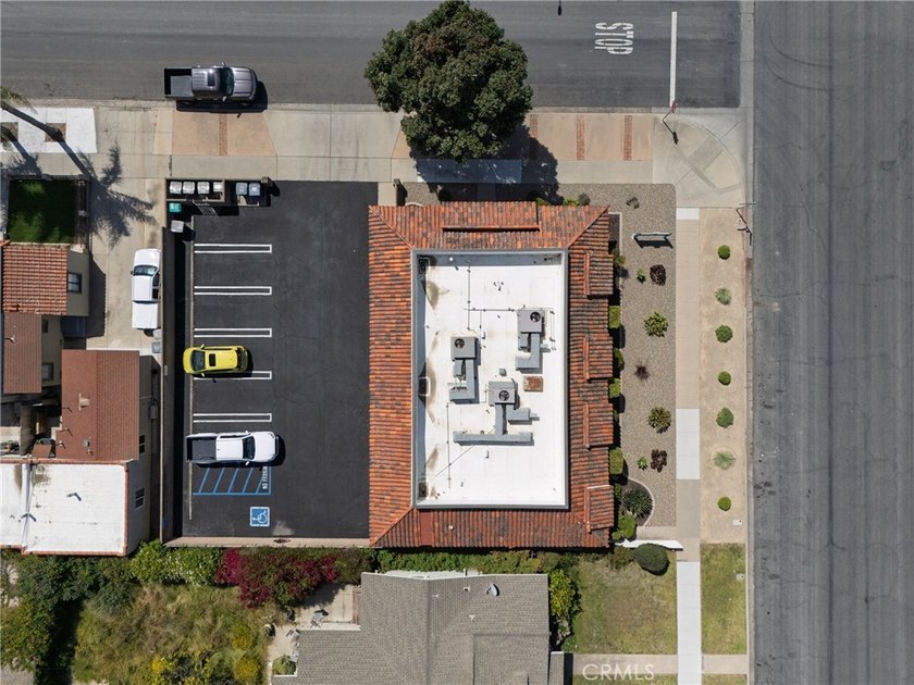 Prime Medical/Dental Office in Santa Maria 2340 SF Building on a - photo 9