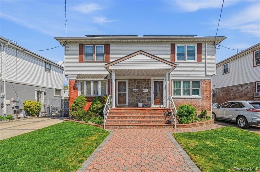 Step into this recently updated 3-bedroom, 1.5-bath home - photo 2