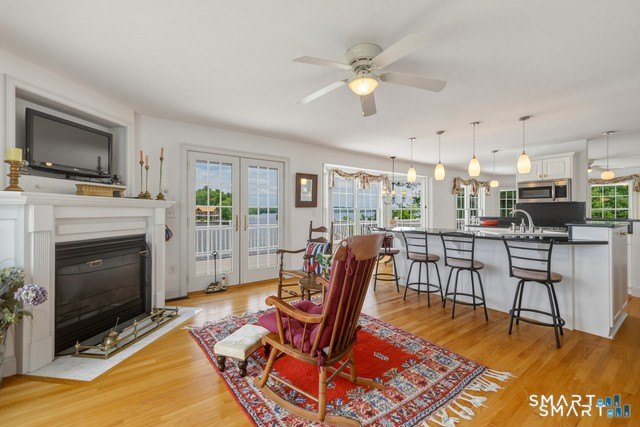 Experience the ultimate lakefront lifestyle at this - photo 7