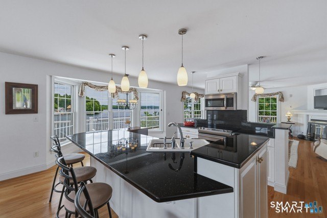 Experience the ultimate lakefront lifestyle at this - photo 10