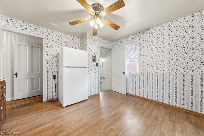 A unique opportunity to transform this lovely 3-bedroom Euclid - photo 7