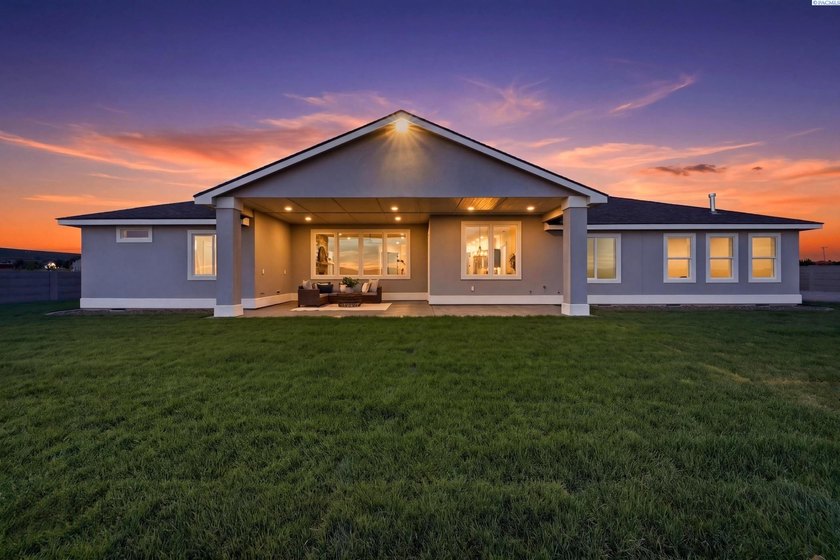 MLS# 292917 359 Panoramic Drive offers a rare combination of - photo 7