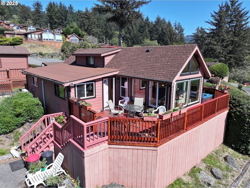 PRICE REDUCED $15,000! Large Ocean-View Home at Whaleshead Beach - photo 6