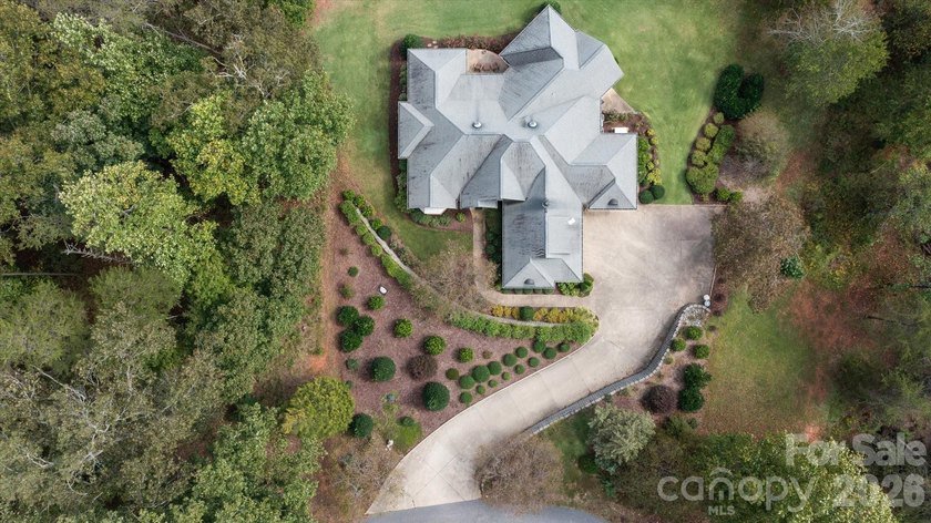 This stunning home overlooks the 17th green at Cleghorn Golf - photo 5