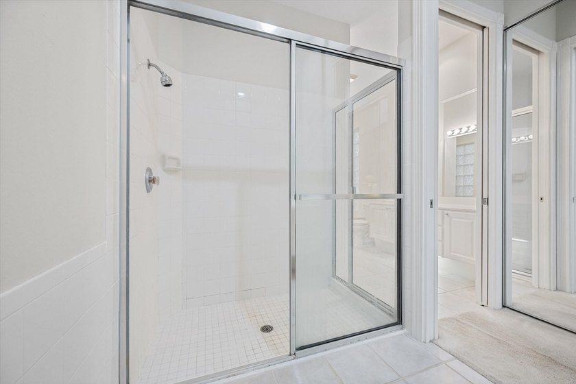 AMAZING OPPORTUNITY! Experience the best of resort-style living - photo 25