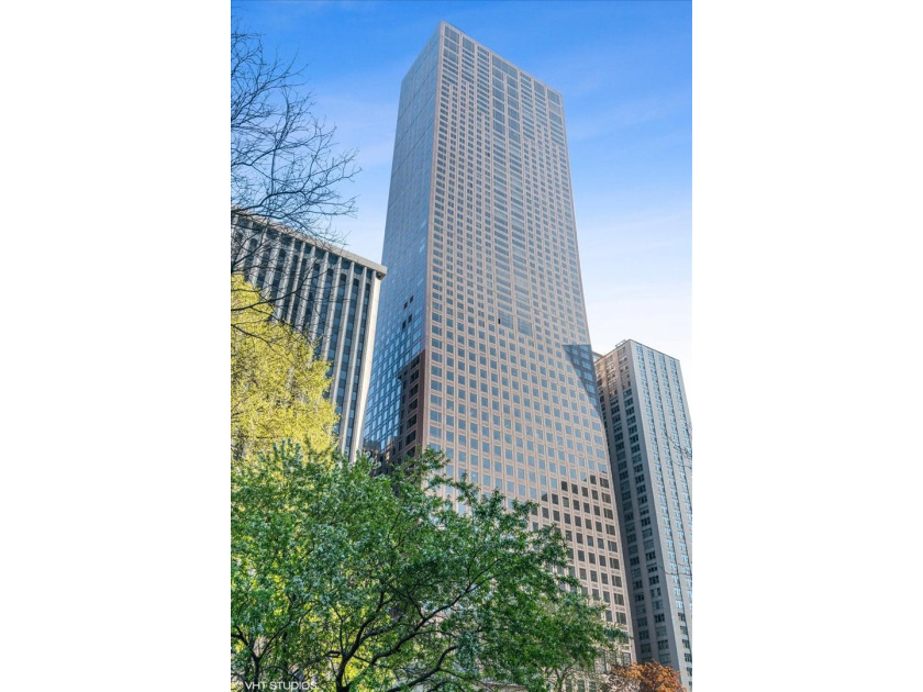 Masterfully reimagined by acclaimed architectural firm - photo 2