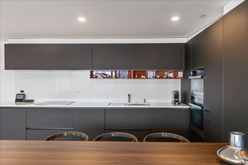 Masterfully reimagined by acclaimed architectural firm - photo 9