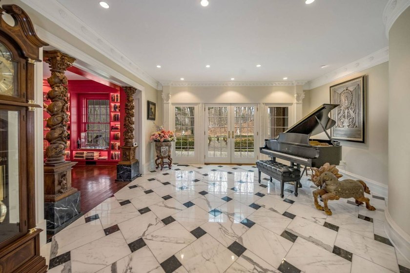 Luxury Property Auction: 11-25 June. Current High Bid: $1,400 - photo 3