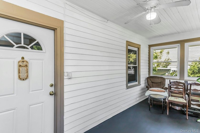 Come in and make this your very own home sweet home. This - photo 4