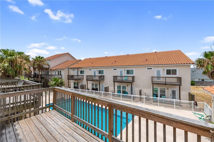 Experience the best of coastal living in this beautifully - photo 33