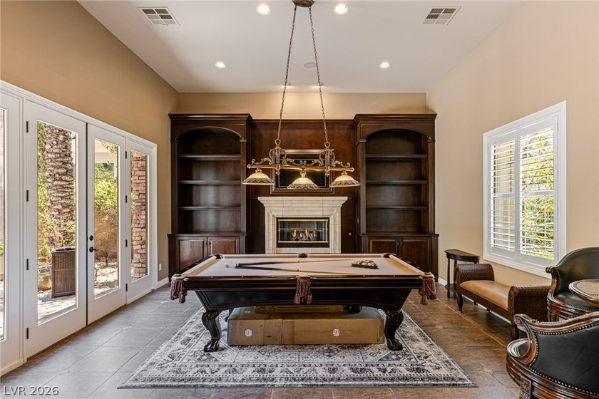 Rare opportunity to own a luxury golf course estate in - photo 3