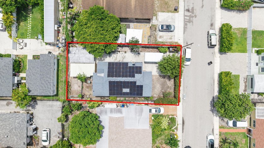 Nestled in the heart of West Palm Beach's red-hot SoSo - photo 24