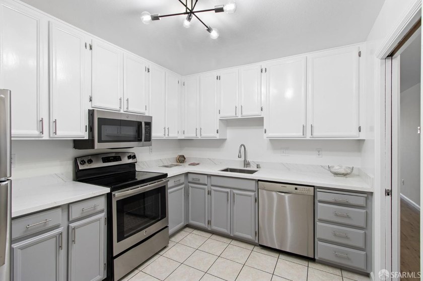 Experience elevated city living at 1461 Broadway in coveted Nob - photo 8