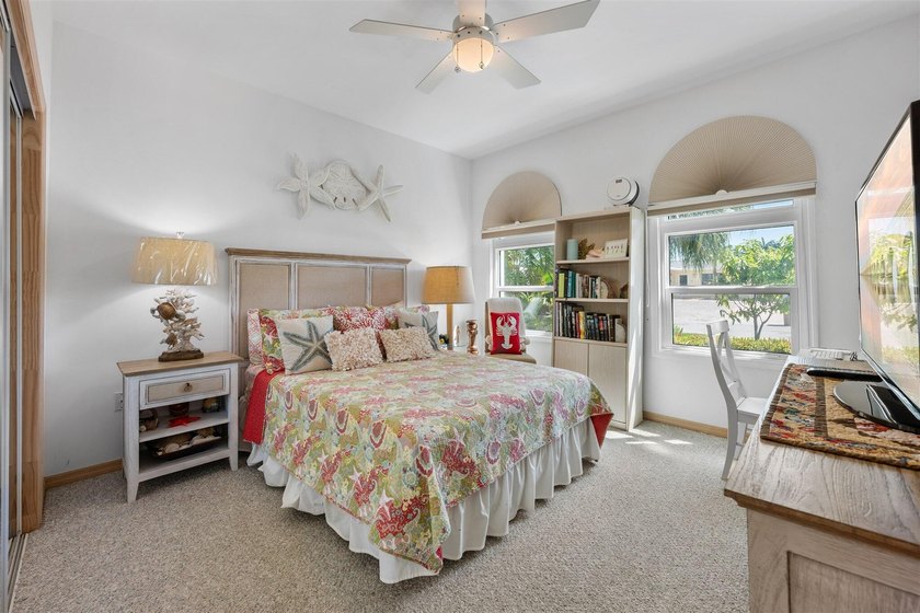 Discover an exceptional D'Asign Source designer home in - photo 24
