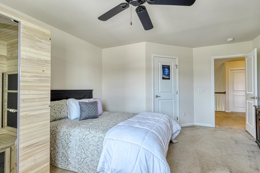 Enjoy low-maintenance living in the highly desirable River Falls - photo 30