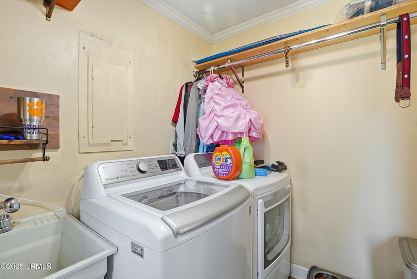Welcome to this cozy 3-bedroom, 1-bath home offering both - photo 10