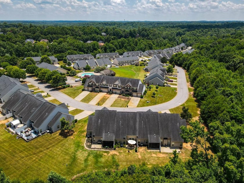 Enjoy low-maintenance living in the highly desirable River Falls - photo 46
