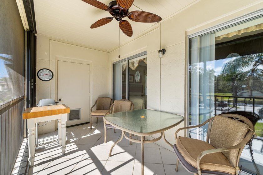 Great location in Jupiter near Public Golf, shopping, dining - photo 26