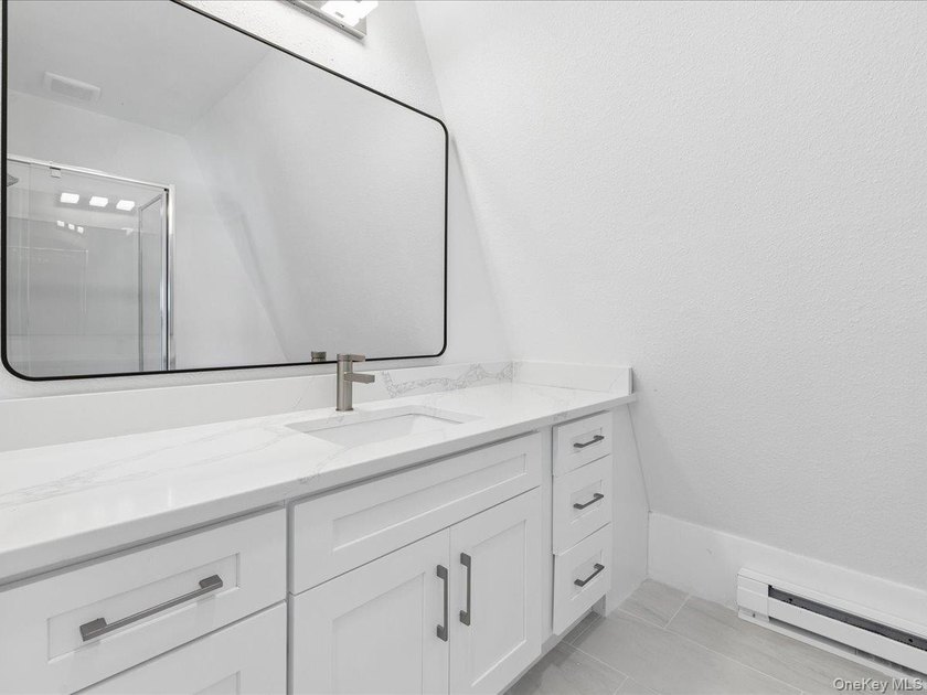 Just completed, this beautifully renovated transitional home is - photo 15